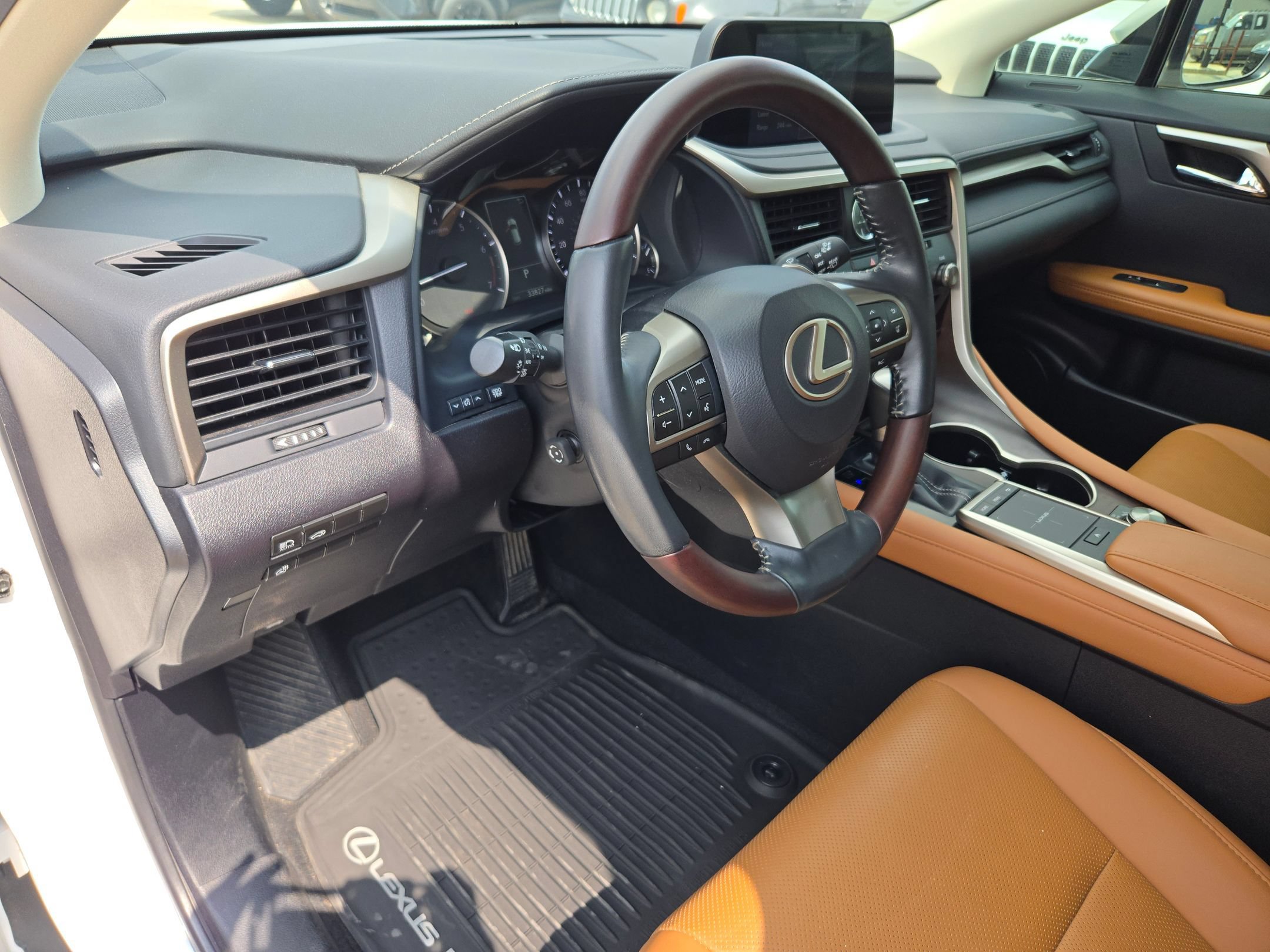 Used 2022 Lexus RX 350 FWD w/ Premium Package image 11