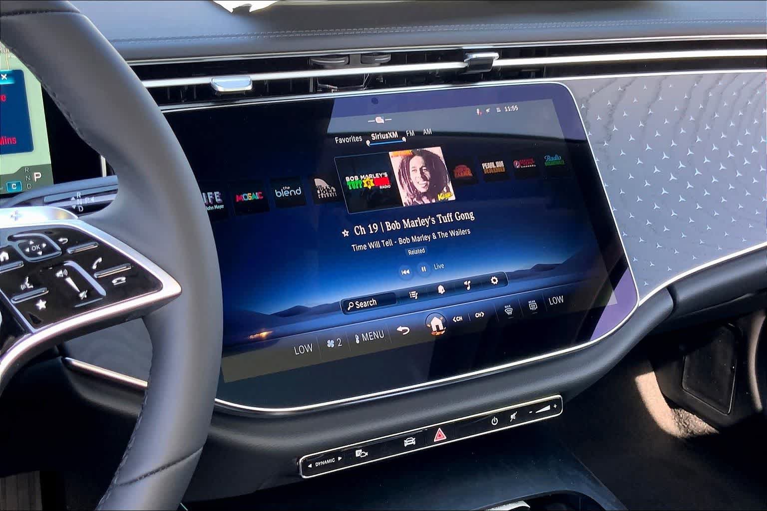 New 2025 Mercedes-Benz E 350 4MATIC Sedan image 8