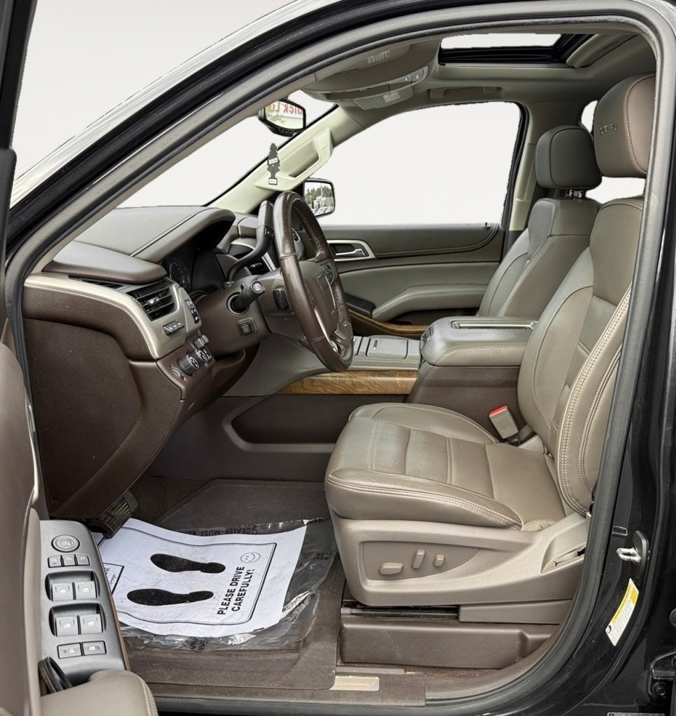 Used 2020 GMC Yukon Denali w/ Denali Premium Package AWD/4WD image 12