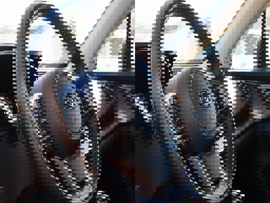 Used 2023 Subaru Crosstrek 2.5i Limited w/ Moonroof Package image 25