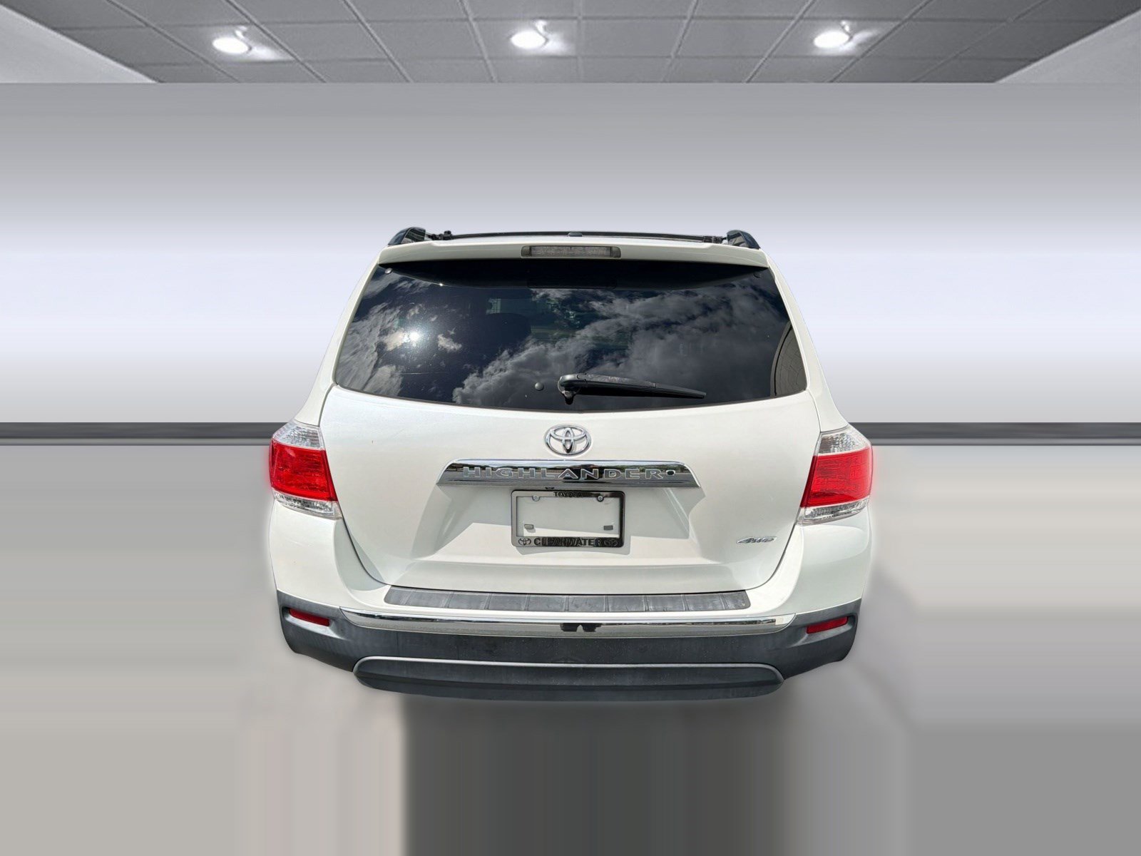 Used 2012 Toyota Highlander Limited w/ Tow Pkg image 9