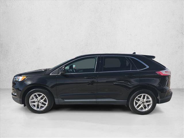 Used 2024 Ford Edge SEL image 9