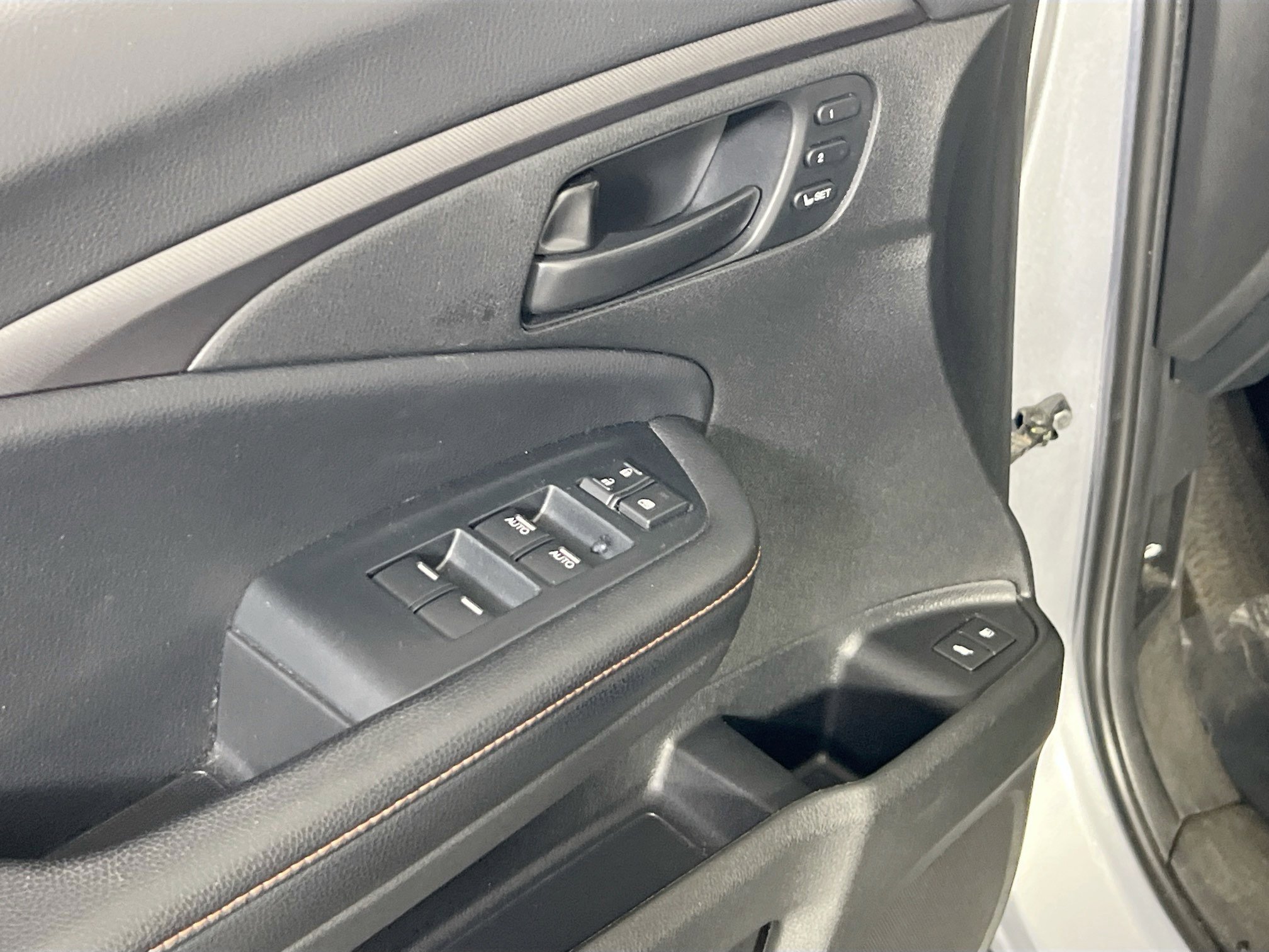 Used 2022 Honda Passport TrailSport image 18