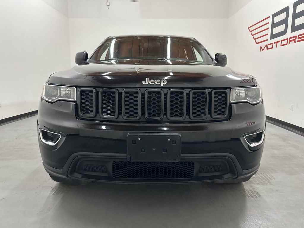Used 2020 Jeep Grand Cherokee Laredo AWD/4WD image 4