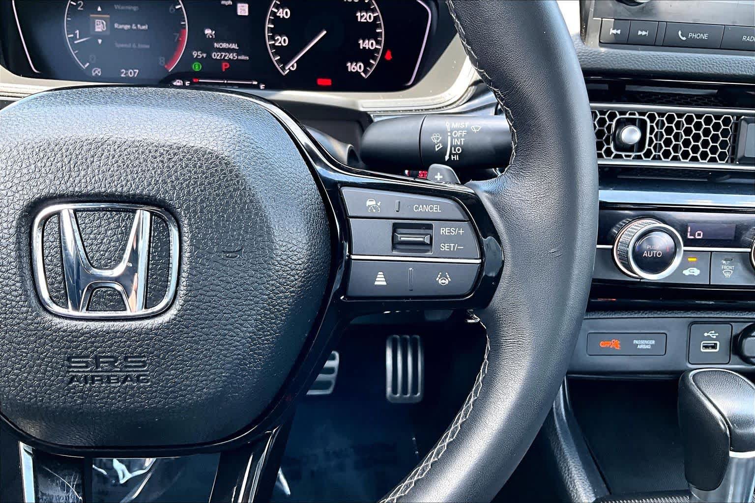 Used 2023 Honda Civic Sport image 25