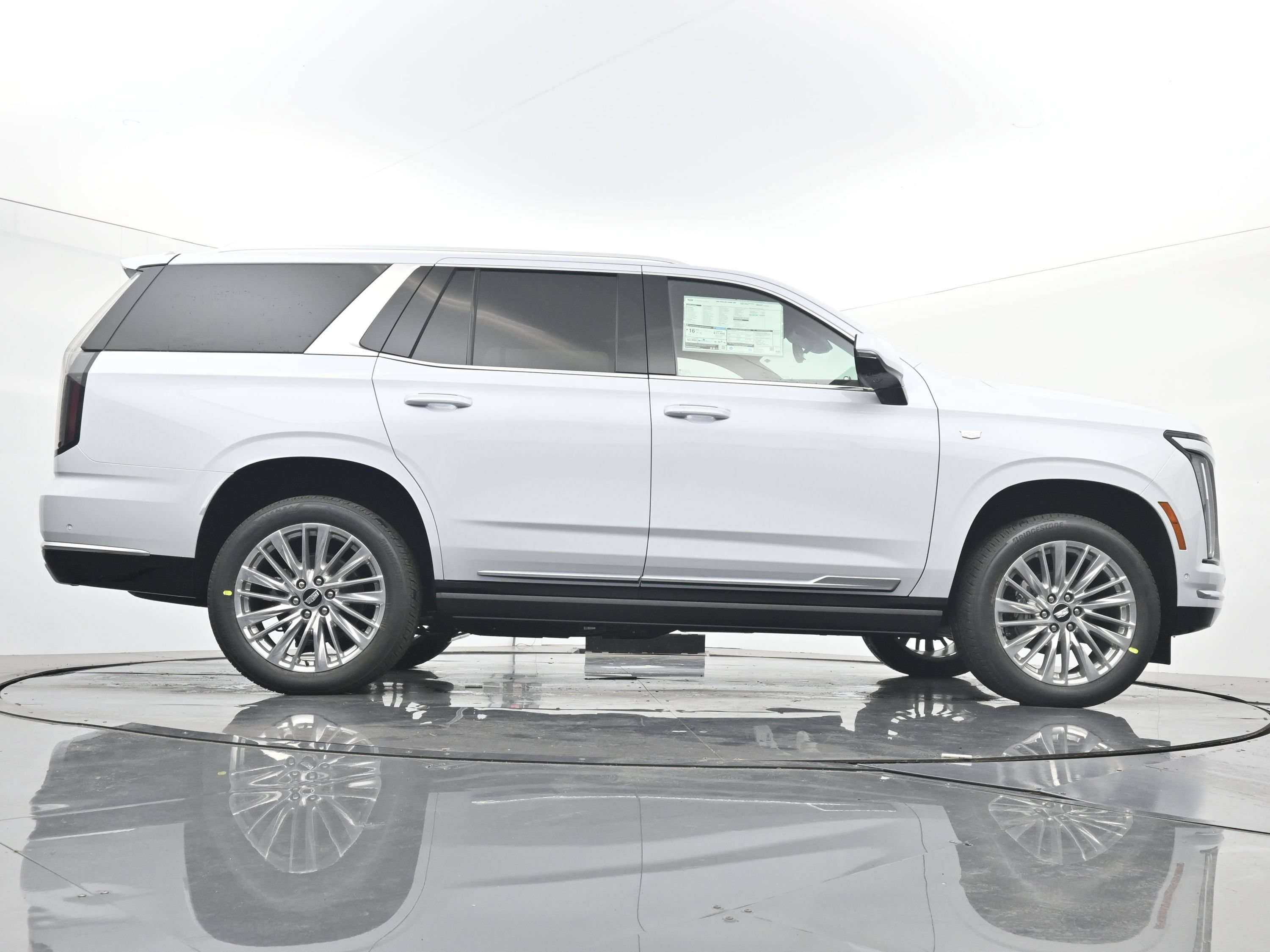 New 2026 Cadillac Escalade Luxury w/ Touring Package AWD/4WD image 20