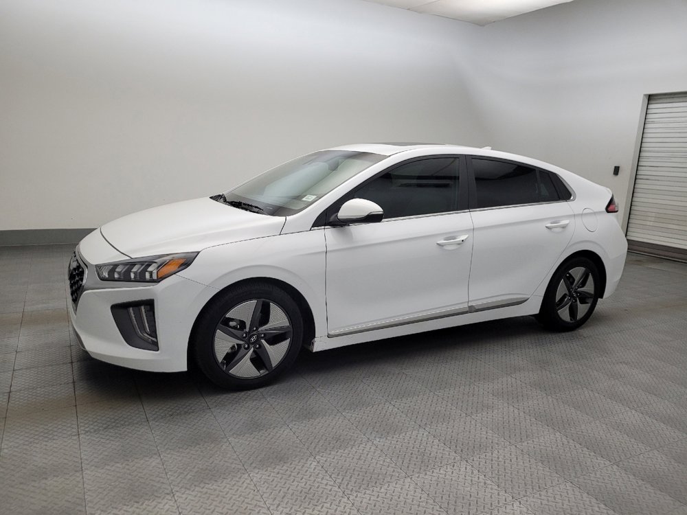 Used 2021 Hyundai Ioniq SEL FWD image 2