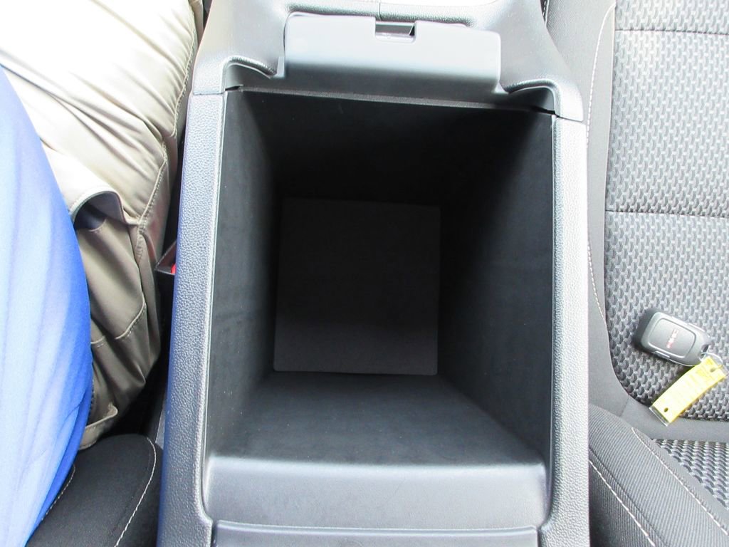 Used 2023 GMC Acadia SLE w/ Driver Convenience Package image 26