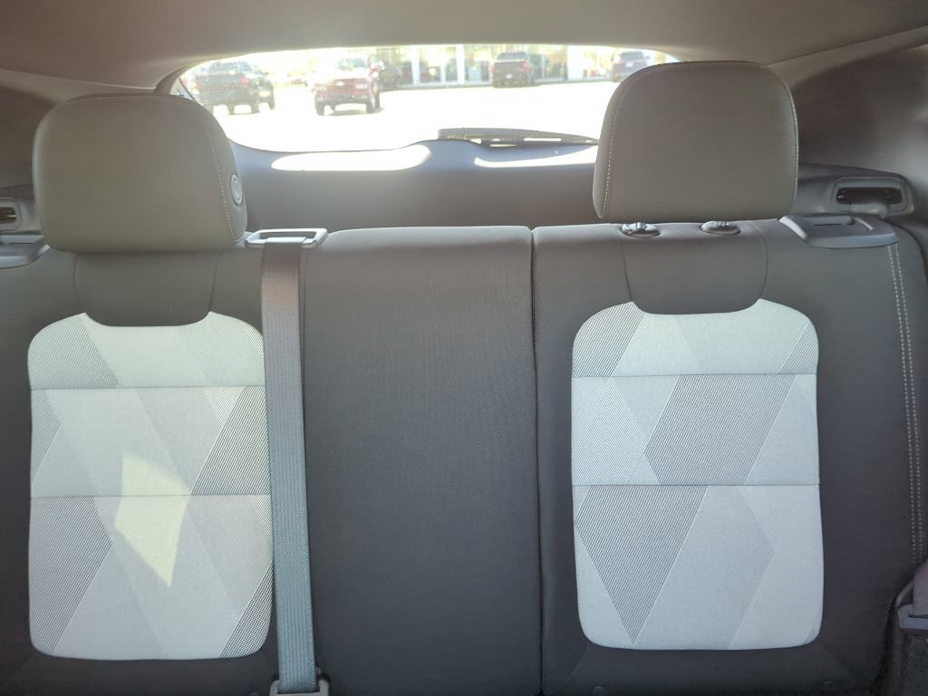 Certified 2024 Chevrolet Trax RS w/ Sunroof Package FWD image 28
