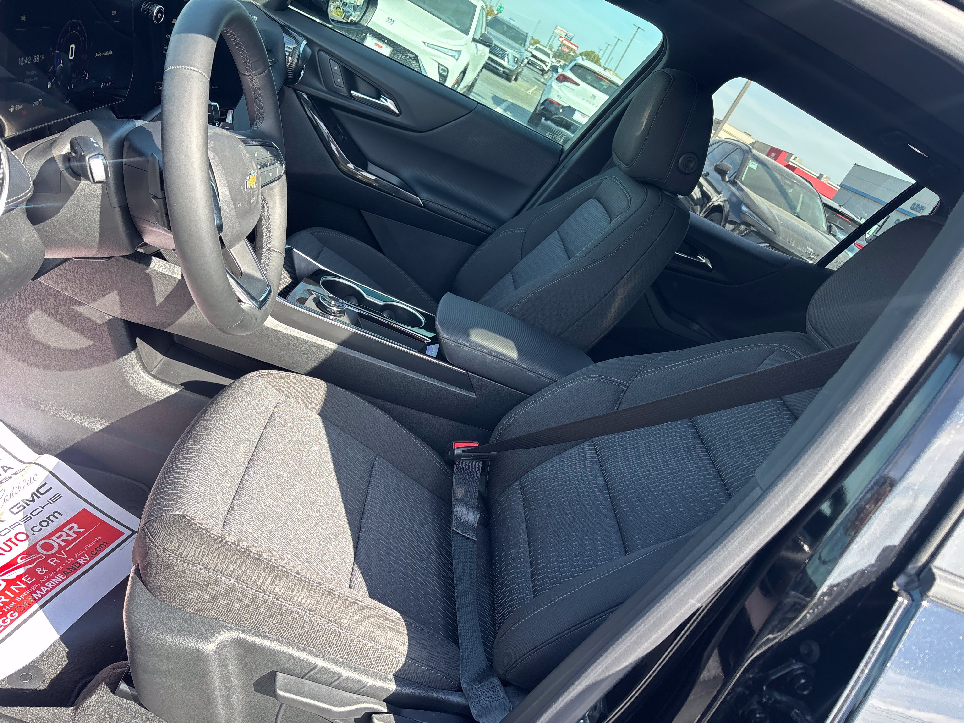 New 2027 Chevrolet Equinox LT AWD/4WD image 11