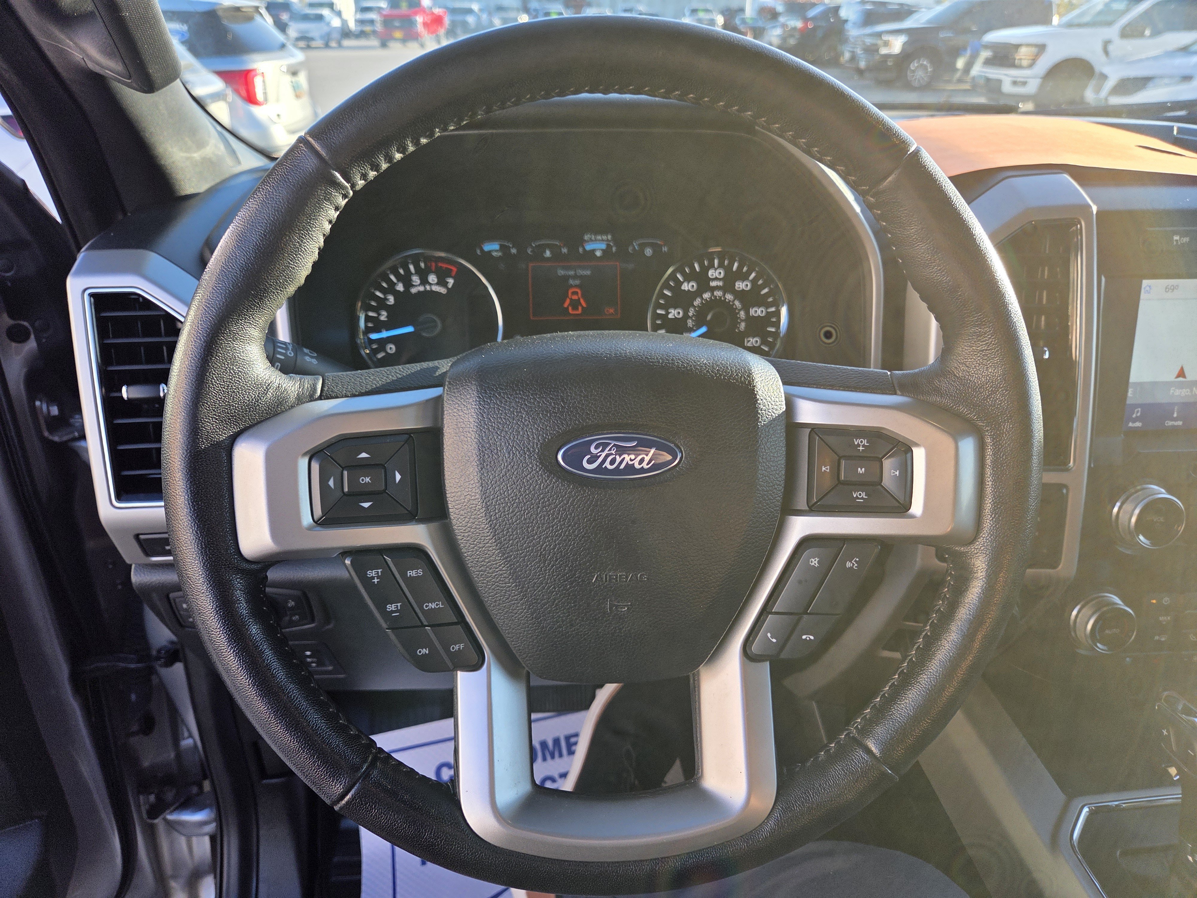 Used 2020 Ford F150 Lariat w/ Equipment Group 502A Luxury AWD/4WD image 14