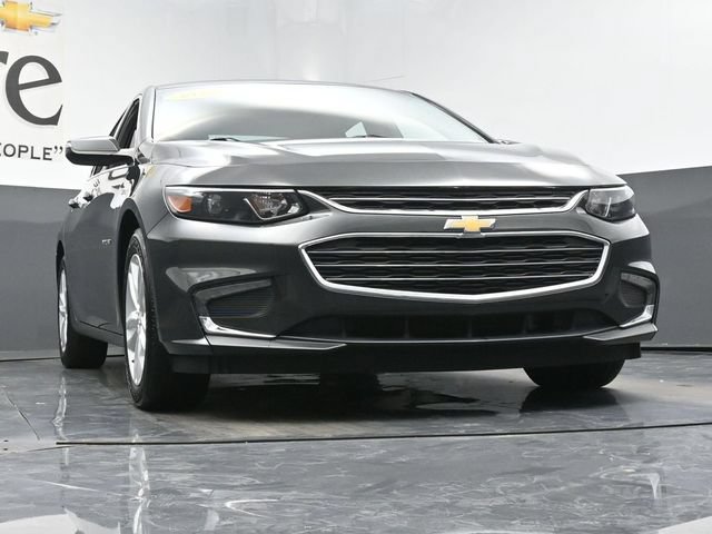 Used 2018 Chevrolet Malibu LT FWD image 3