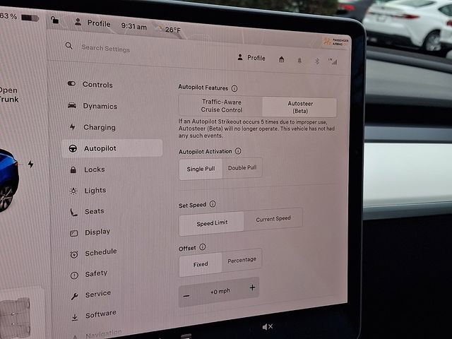 Used 2021 Tesla Model Y Long Range image 26