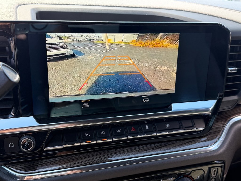 Used 2025 Chevrolet Silverado 1500 LT RWD image 23
