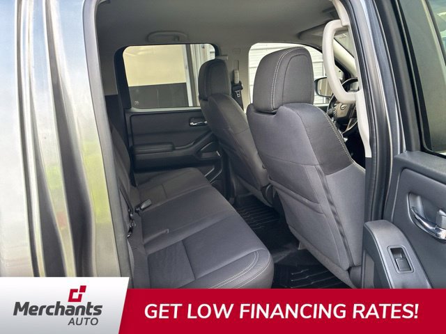 Used 2022 Nissan Frontier SV AWD/4WD image 10
