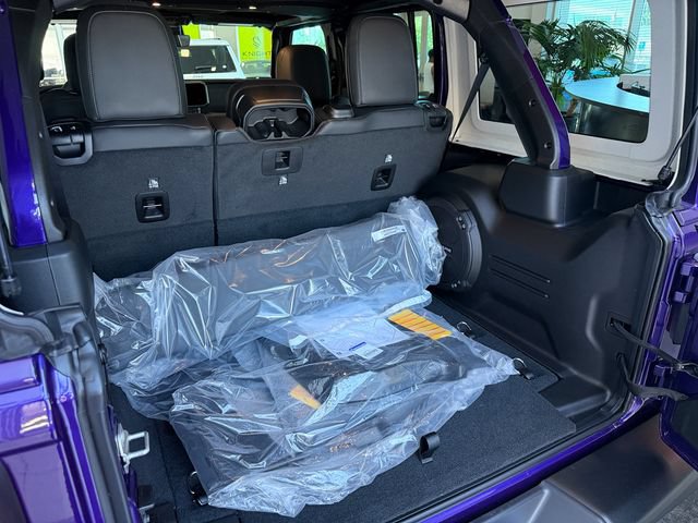 New 2026 Jeep Wrangler Unlimited Rubicon AWD/4WD image 27