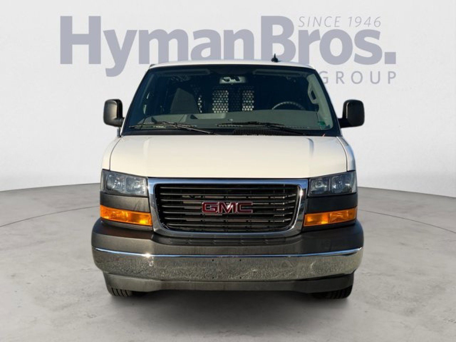 Used 2024 GMC Savana 2500 w/ Driver Convenience Package image 8