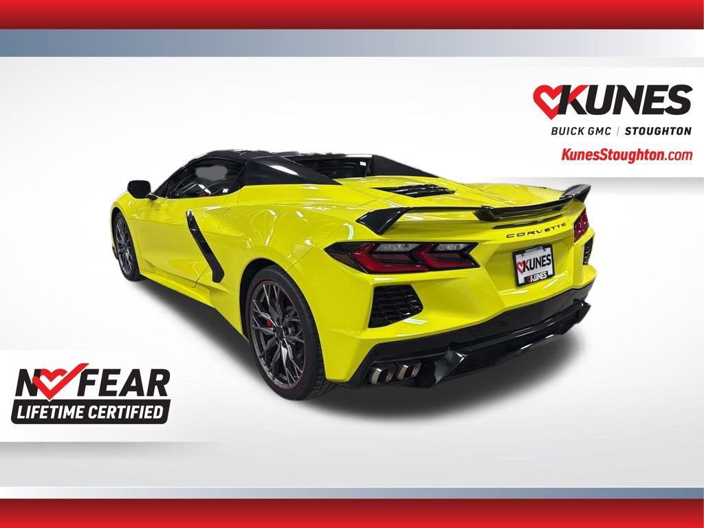 Used 2024 Chevrolet Corvette Stingray w/ Z51 Performance Package image 9