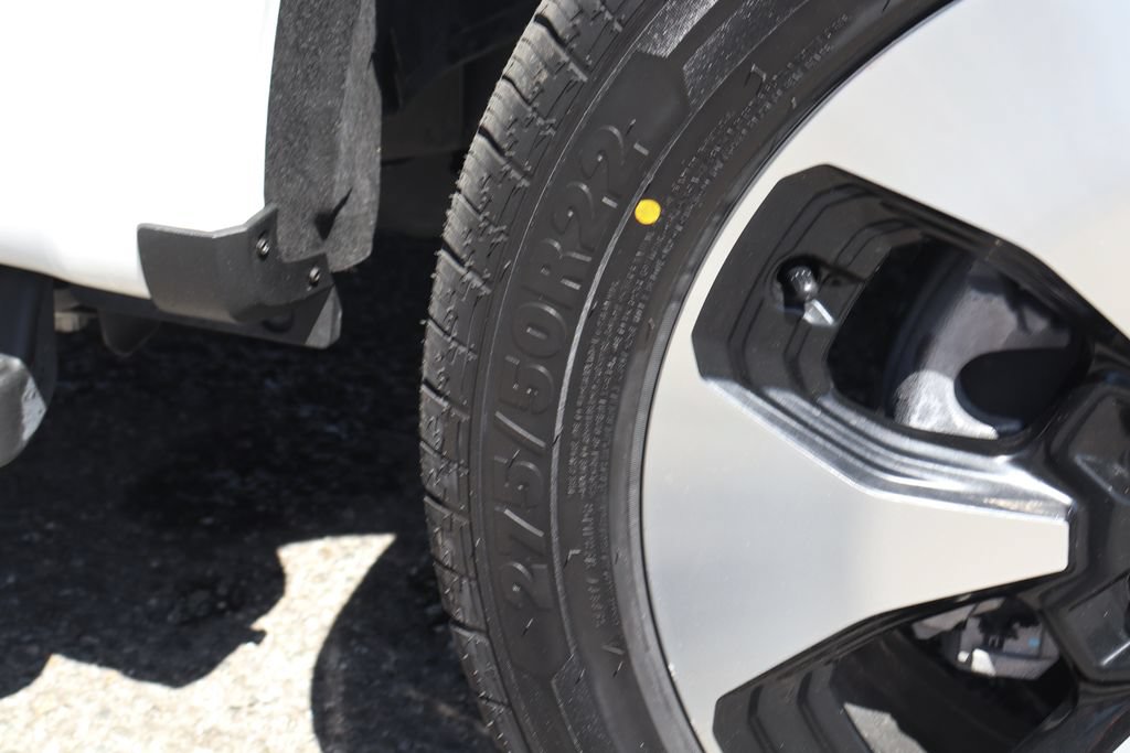 Used 2022 Ford F150 Lightning Platinum AWD/4WD image 49