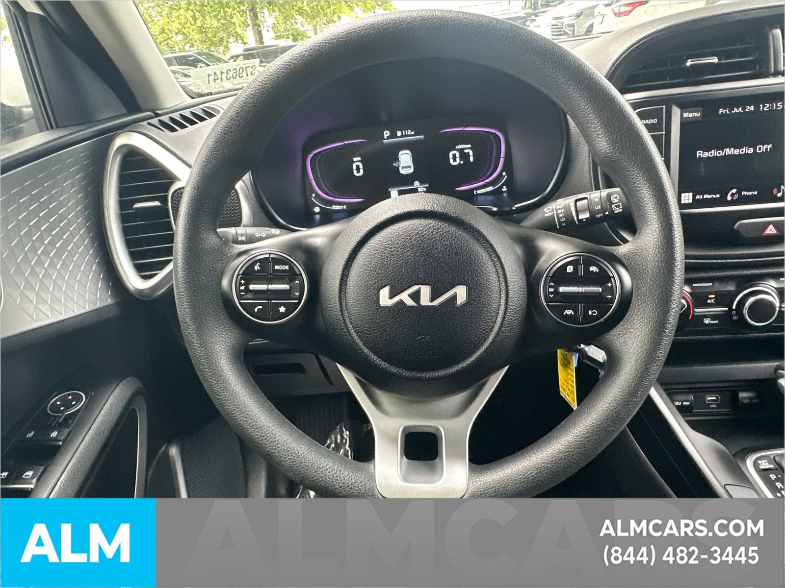 Used 2025 Kia Soul LX w/ LX Technology Package FWD image 27