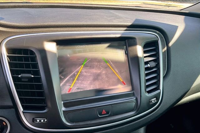 Used 2016 Chrysler 200 Limited w/ Anniversary Edition FWD image 14