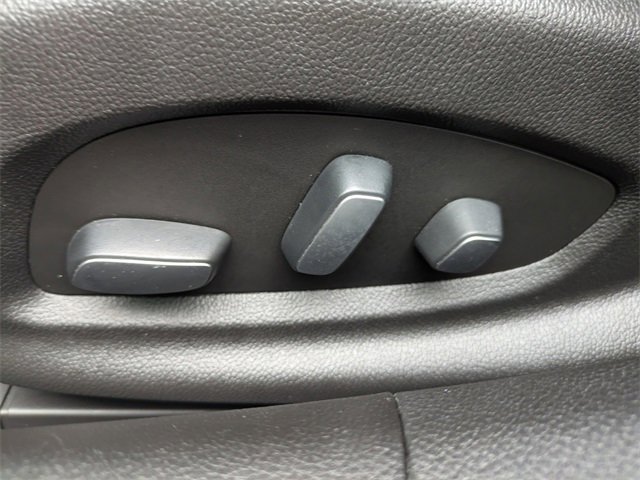 Used 2019 Cadillac CTS V w/ Luxury Package image 22