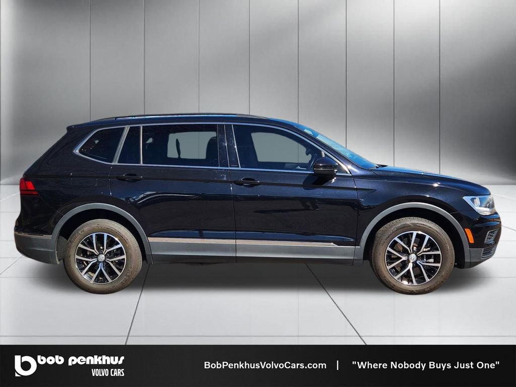 Used 2021 Volkswagen Tiguan SE image 23