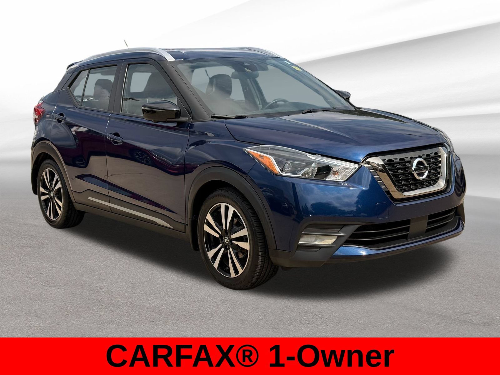 Used 2020 Nissan Kicks SR w/ SR Premium Package FWD image 4