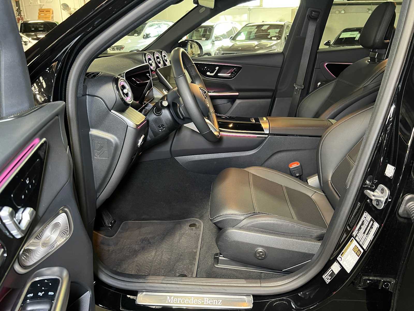 Used 2026 Mercedes-Benz GLC 300 4MATIC image 24