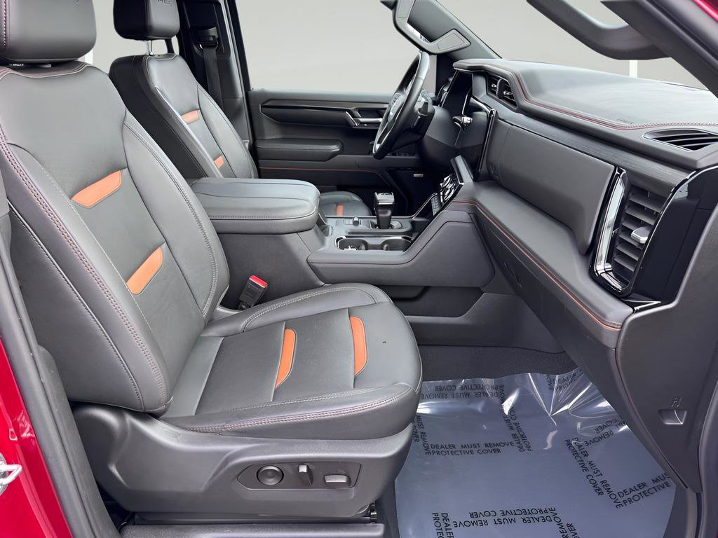 Used 2023 GMC Sierra 1500 AT4 w/ Technology Package image 32