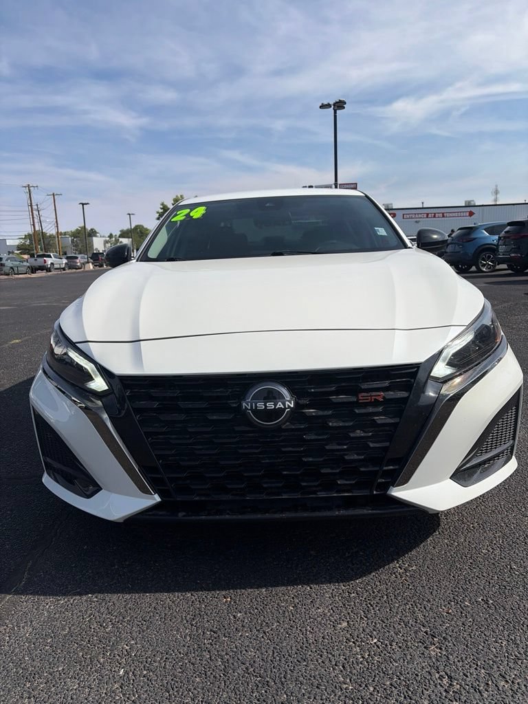 Used 2024 Nissan Altima 2.5 SR
