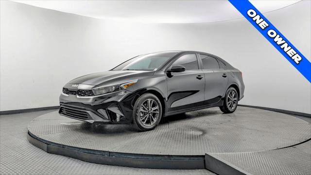 Used 2024 Kia Forte LXS FWD image 2
