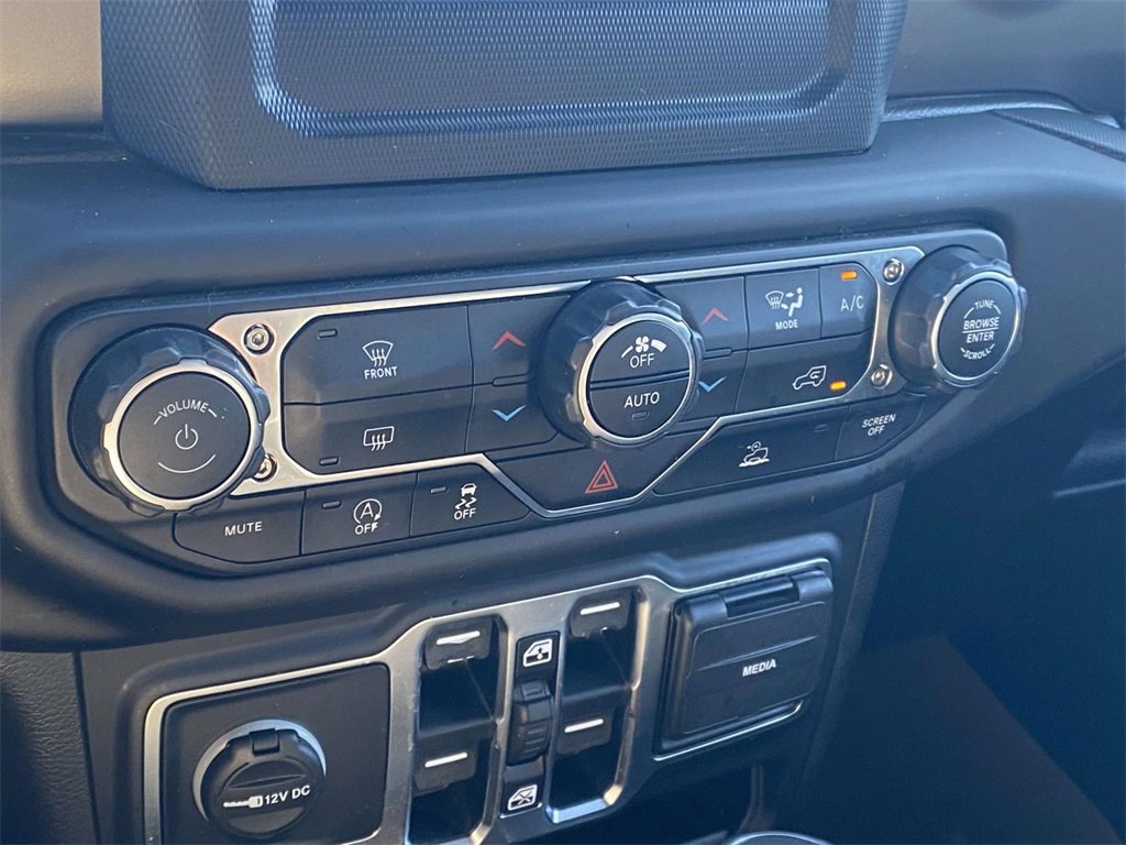 Used 2020 Jeep Gladiator Sport w/ Quick Order Package 24S image 23