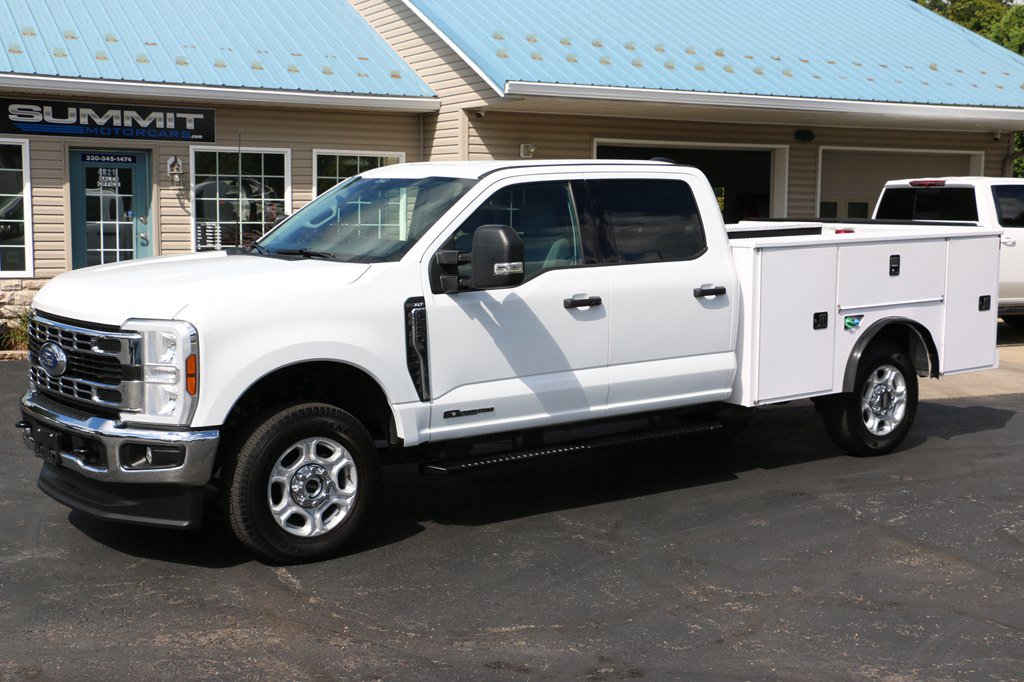 Used 2025 Ford F250 XLT w/ F-250 >10K GVWR Package AWD/4WD video 1