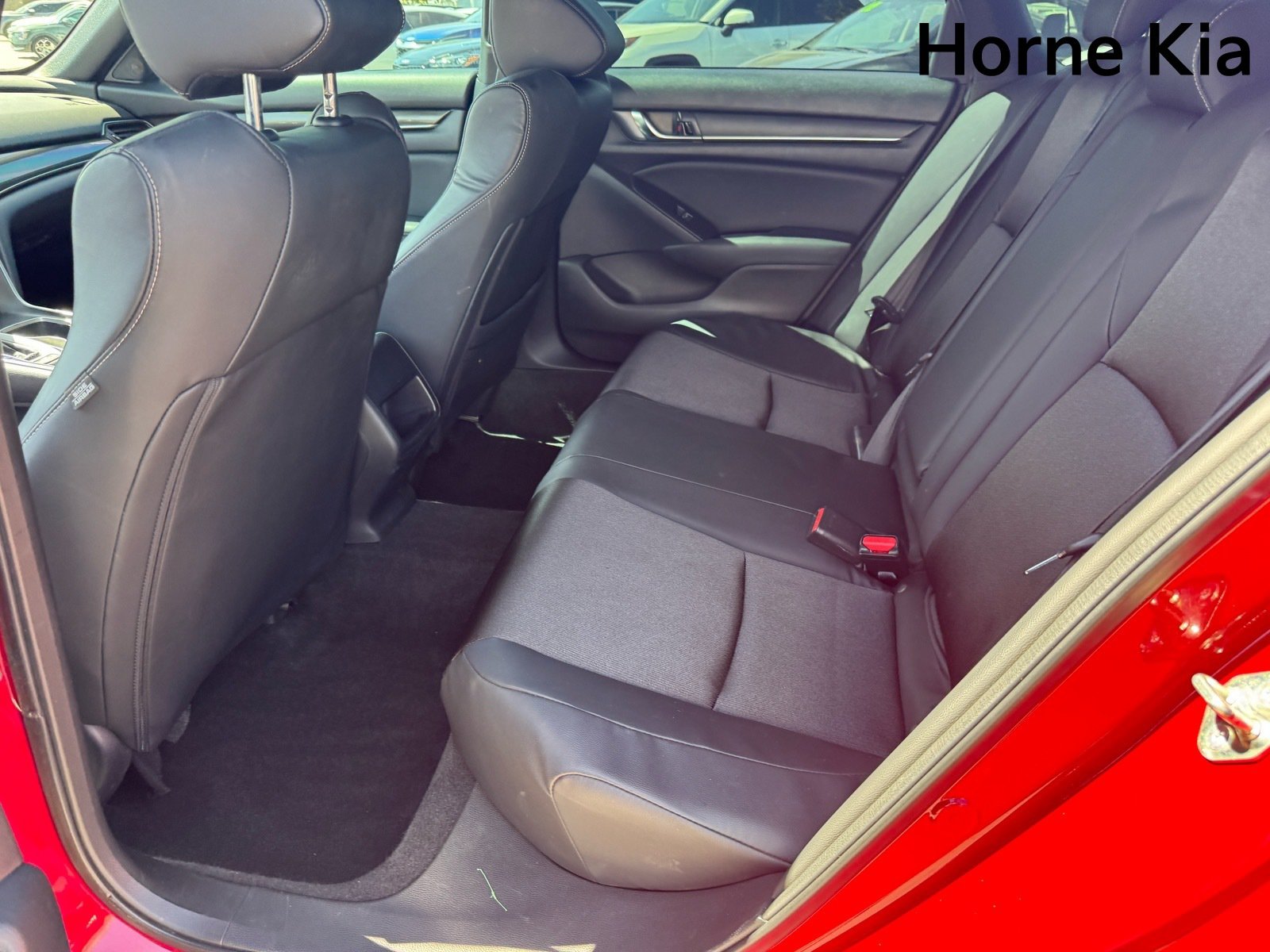 Used 2018 Honda Accord Sport image 13