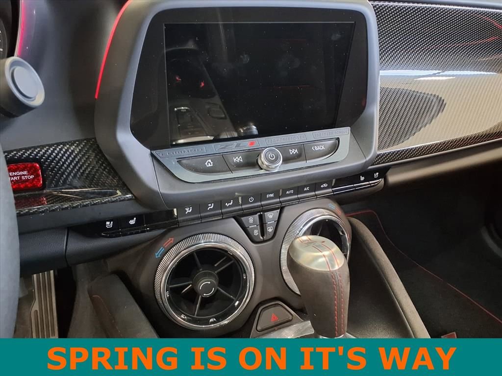 Used 2017 Chevrolet Camaro ZL1 image 17