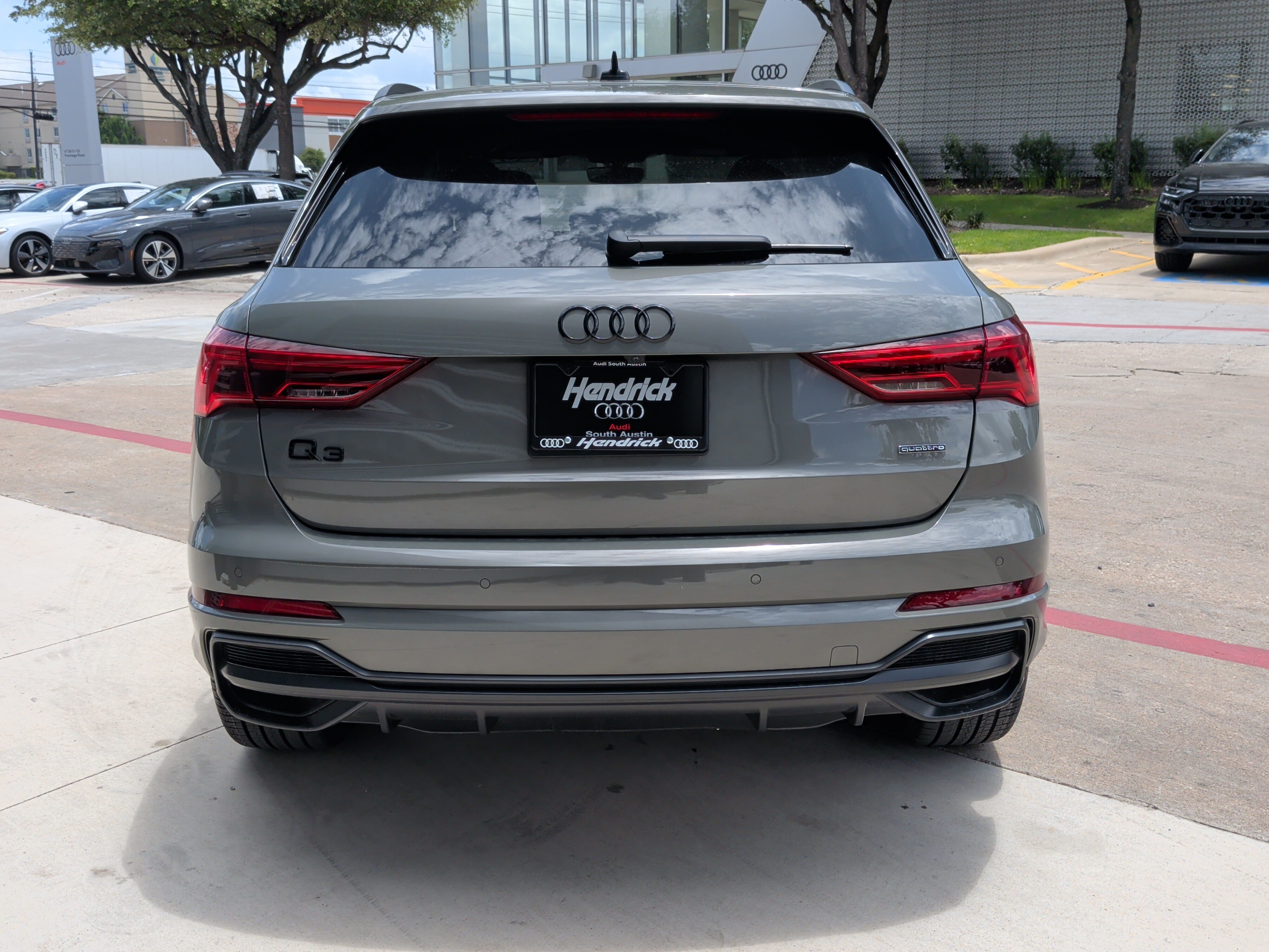 Certified 2022 Audi Q3 2.0T Premium Plus AWD/4WD image 9