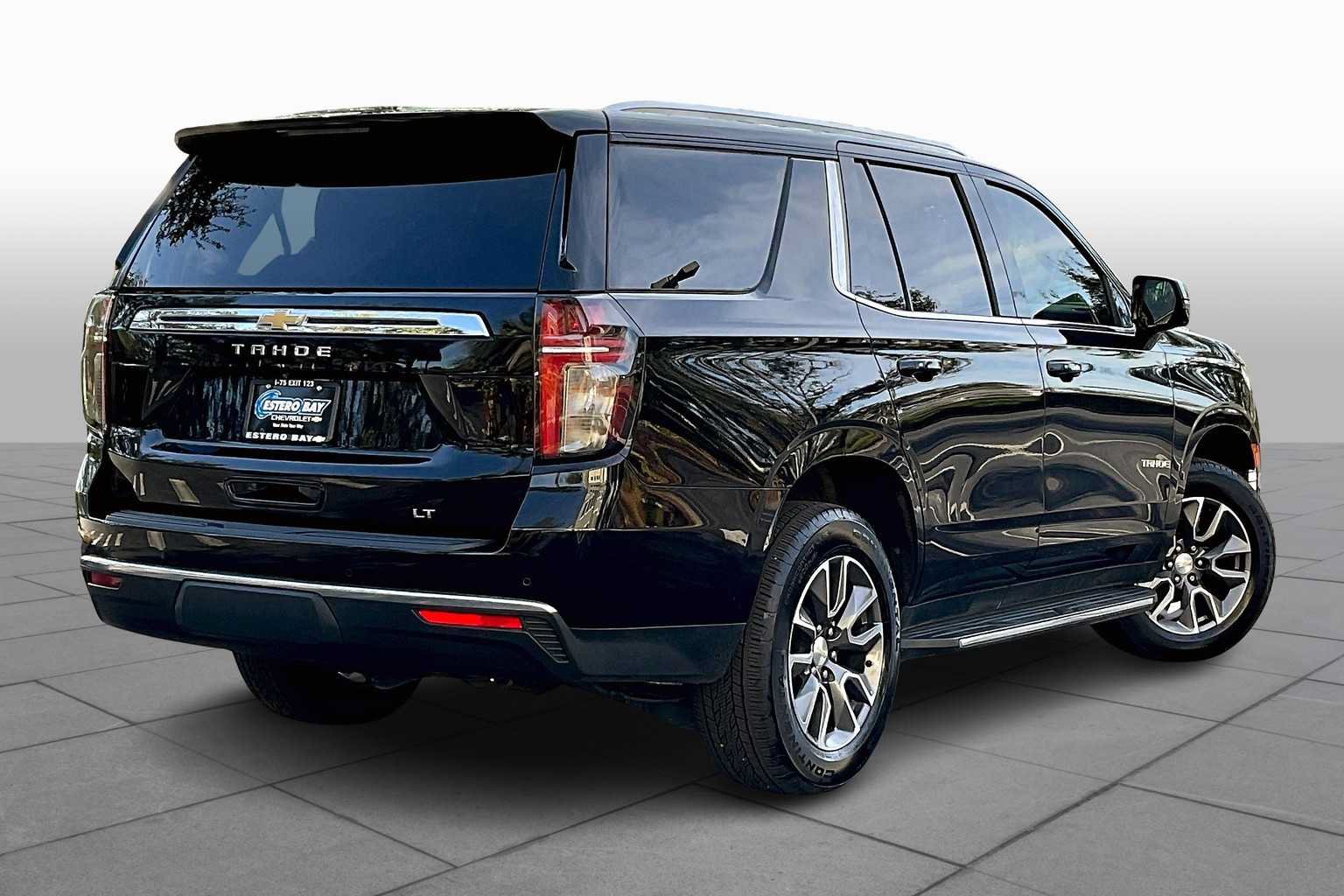 Used 2021 Chevrolet Tahoe LT w/ Luxury Package RWD image 13
