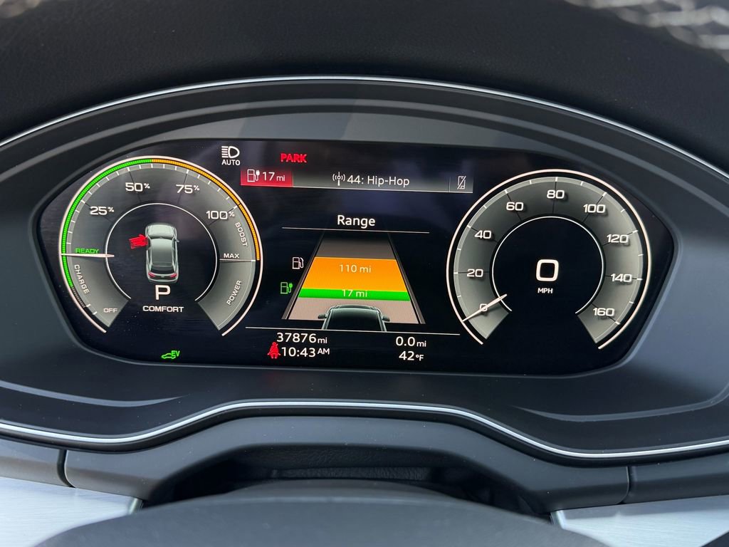 Used 2023 Audi Q5 e Premium Plus w/ Premium Plus Package image 33