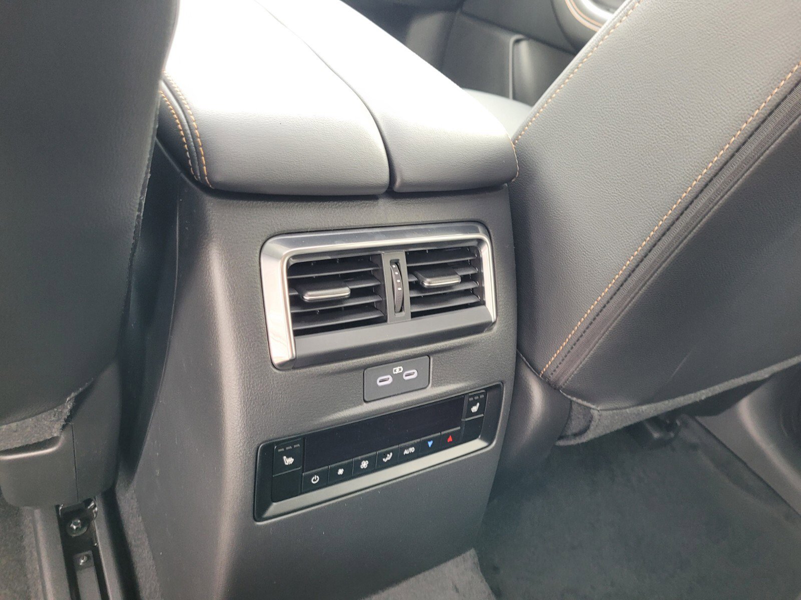 New 2026 MAZDA CX-90 3.3 Turbo w/ Preferred Package image 8