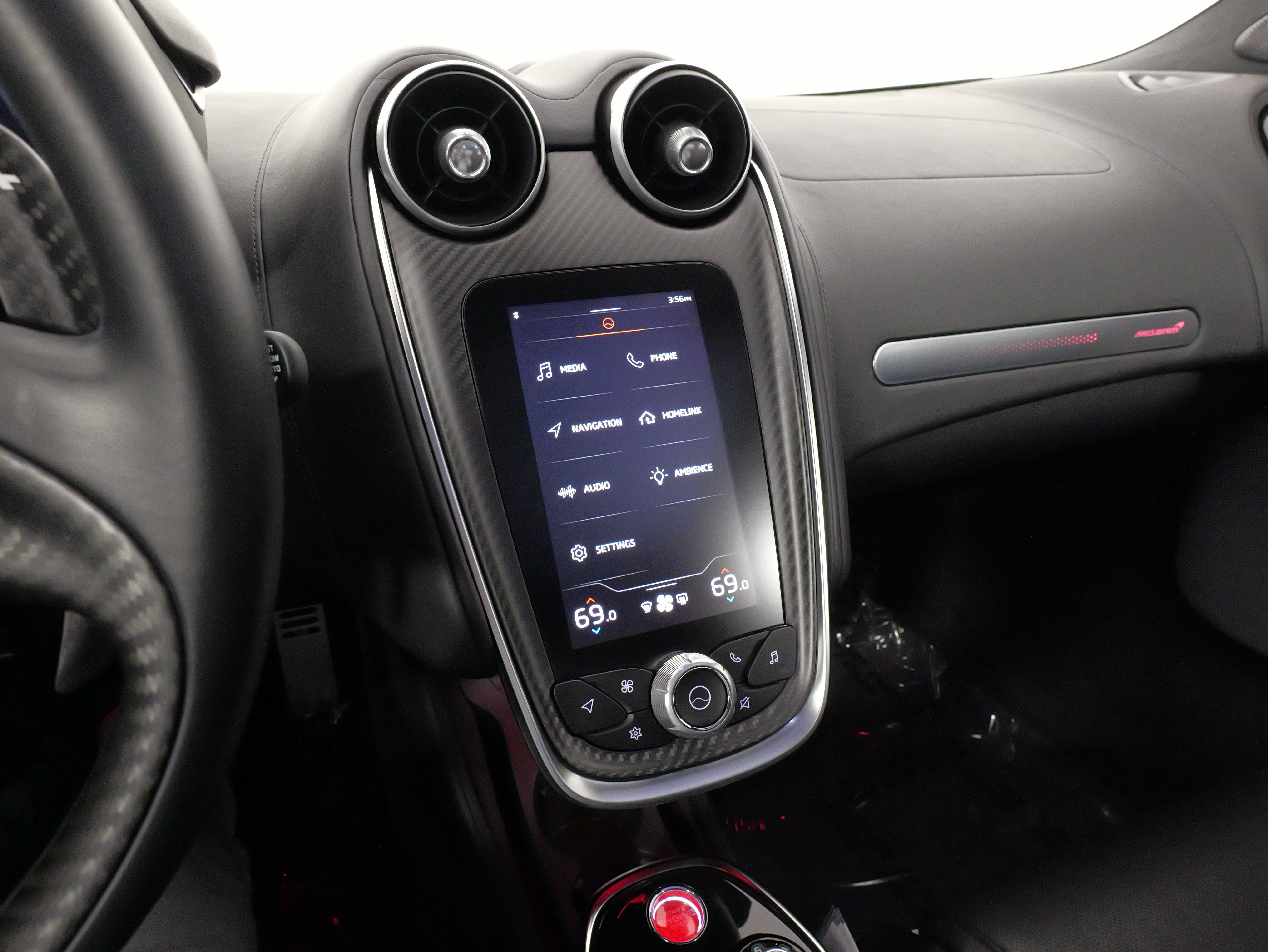 Used 2022 McLaren GT RWD image 48