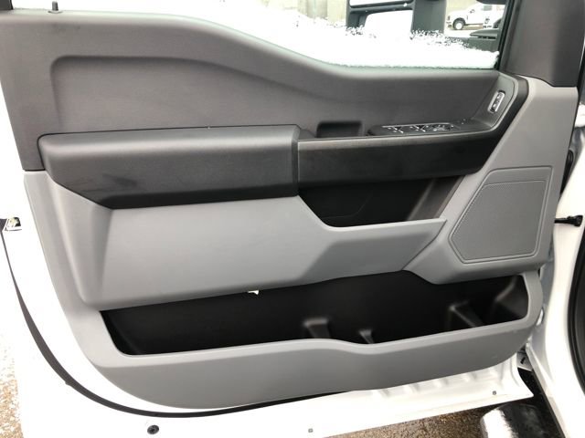 New 2026 Ford F250 XL w/ XL Chrome Package image 16
