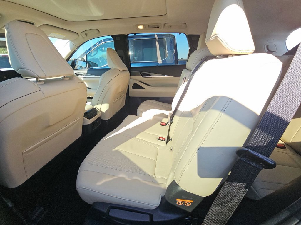 Certified 2024 INFINITI QX60 Luxe FWD image 14