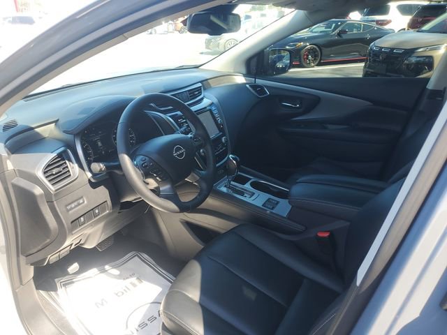 Certified 2024 Nissan Murano SV w/ SV Midnight Edition Package image 13