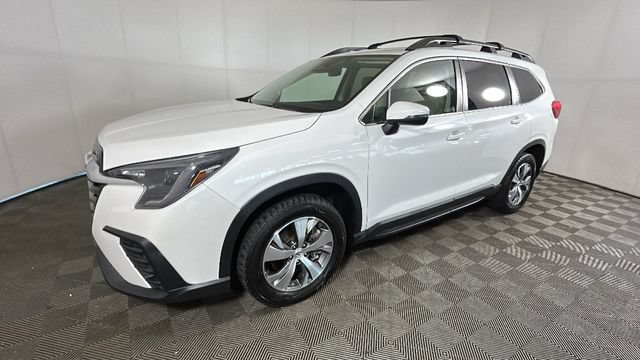 Used 2023 Subaru Ascent Premium w/ Convenience Package AWD/4WD image 7