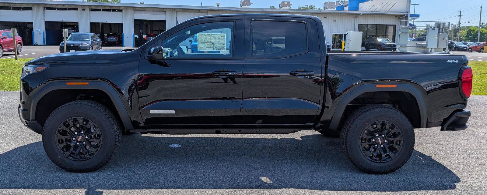 New 2026 GMC Canyon Elevation w/ Convenience Package AWD/4WD image 6