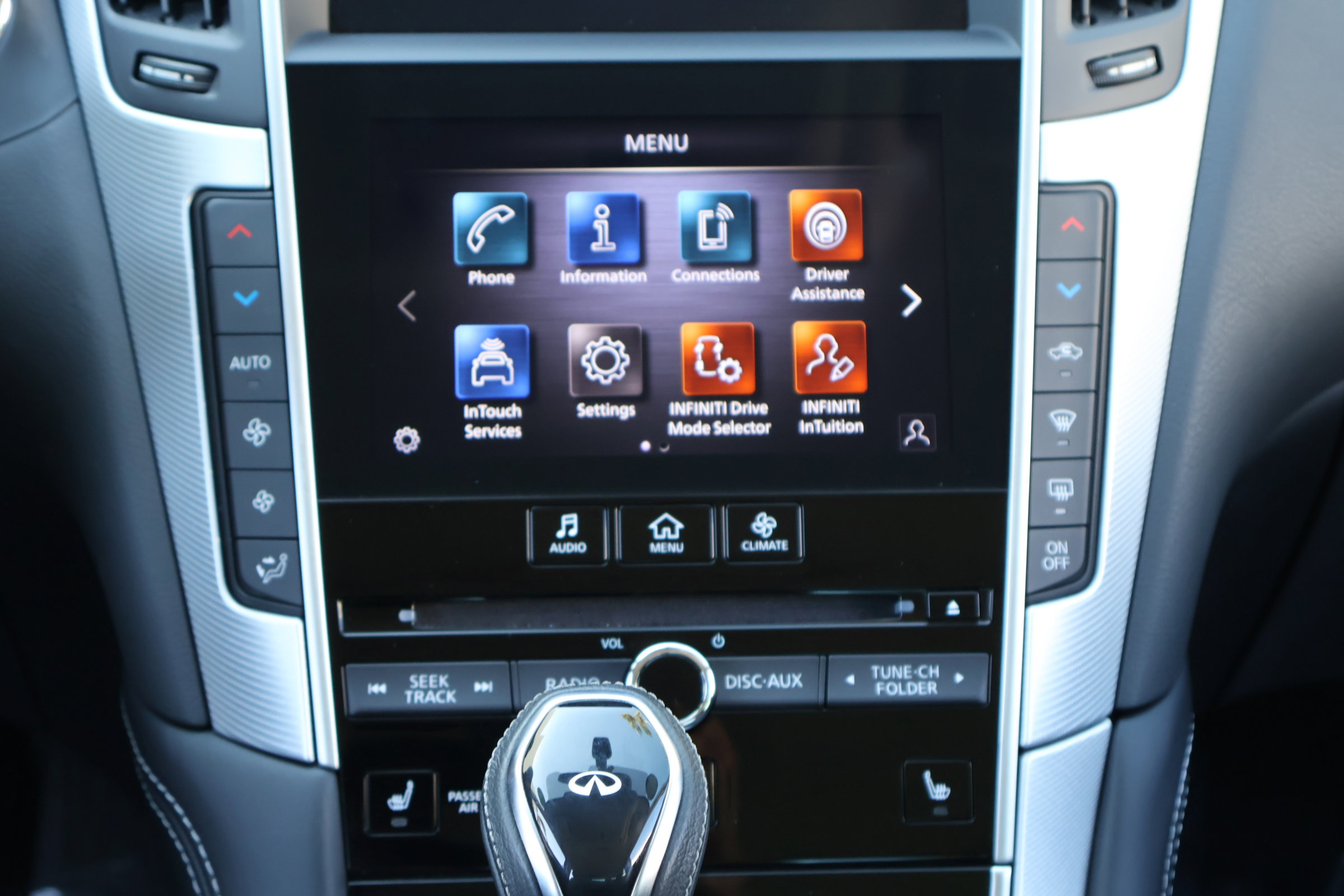 Certified 2024 INFINITI Q50 Luxe w/ Cargo Package image 21