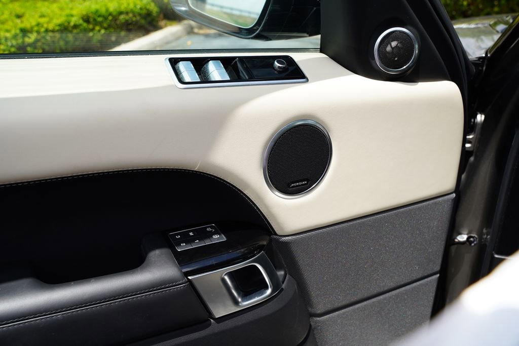Used 2020 Land Rover Range Rover Sport Autobiography image 21