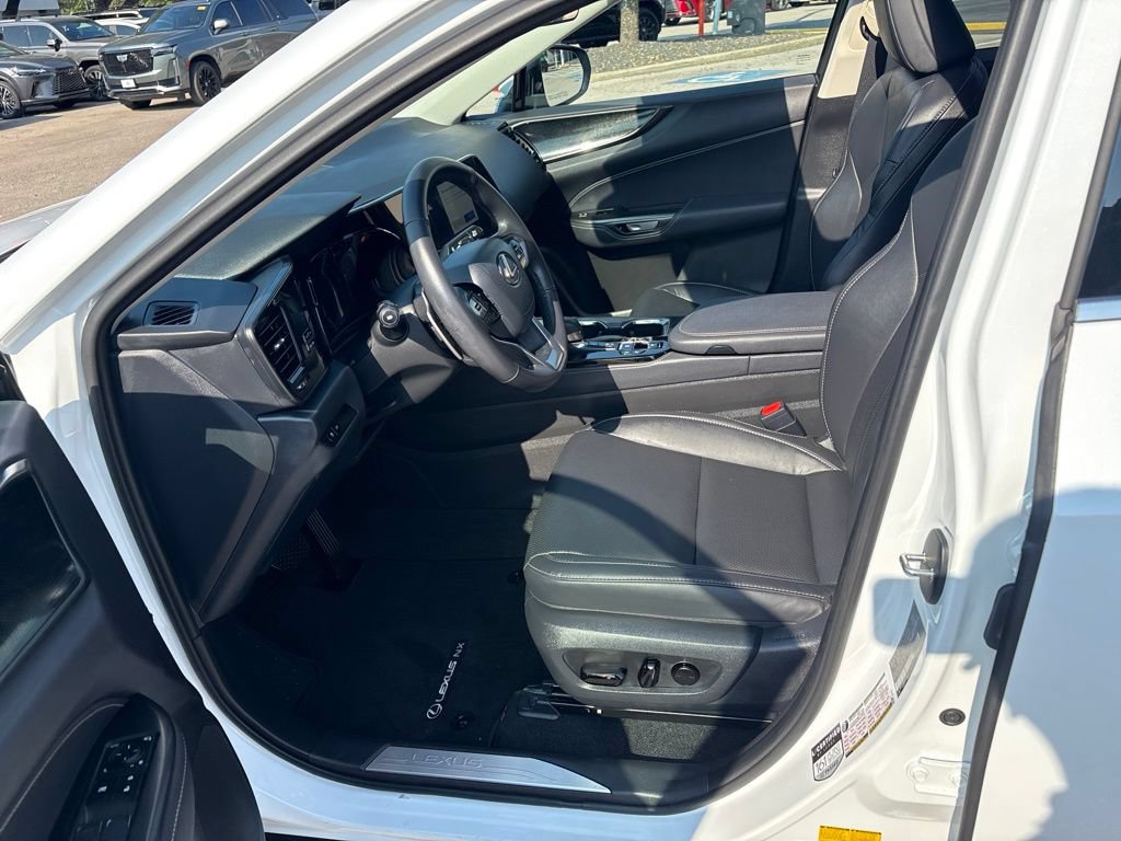 Used 2026 Lexus NX 350 AWD w/ Accessory Package (Z1) image 17