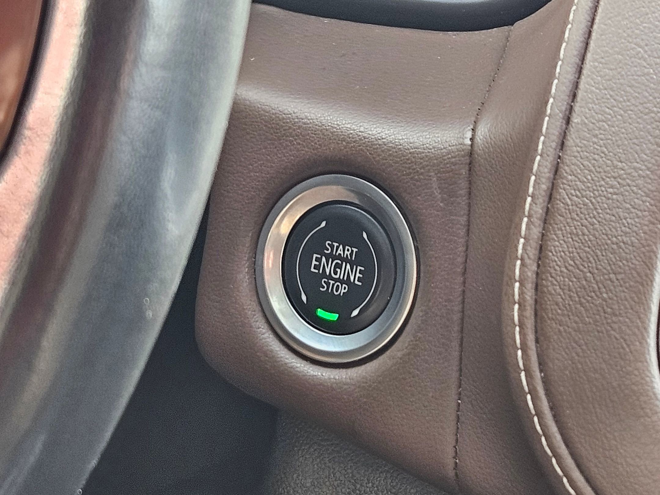 Used 2021 Chevrolet Suburban High Country image 14